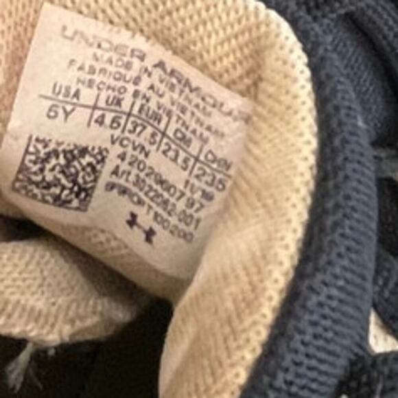 Boys Under Armour Harper 4 3022061-100 Leather Baseball Cleats Size 5Y White - Picture 6 of 6